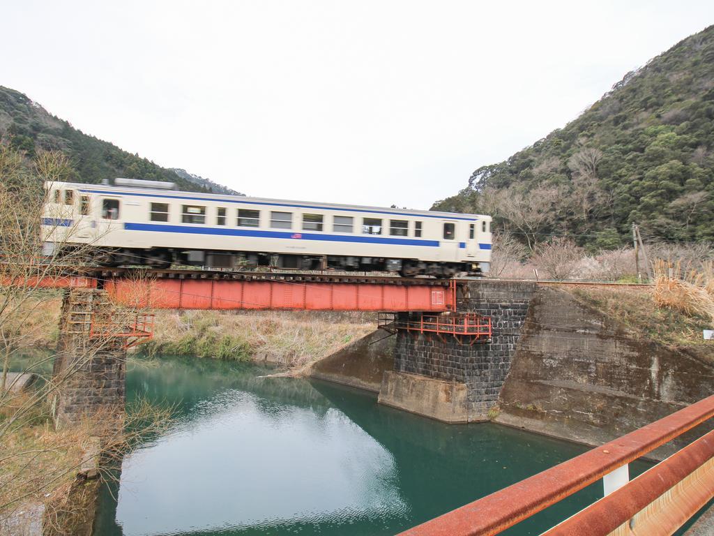 Yusenkaku Hotel Yatsushiro Buitenkant foto