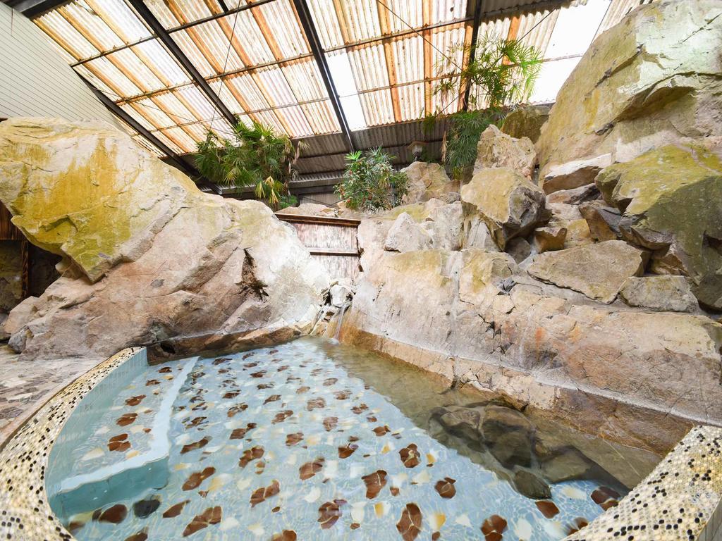 Yusenkaku Hotel Yatsushiro Buitenkant foto